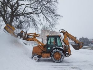 commercial snow removal for Uxbridge, Massachusetts